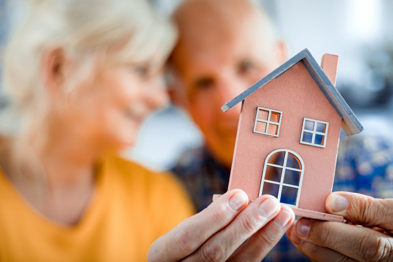 Aides financières des caisses de retraite pour améliorer son logement