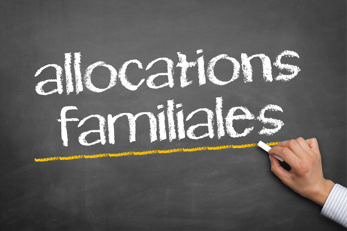 versement allocations familiales