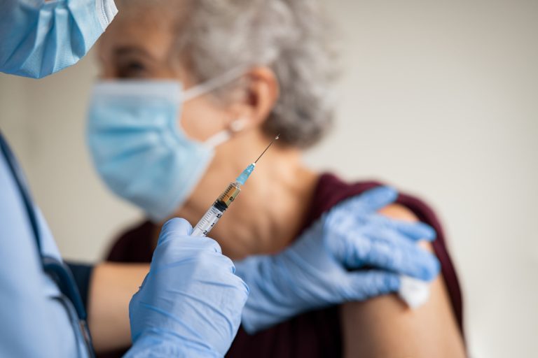 se faire vacciner contre la covid19