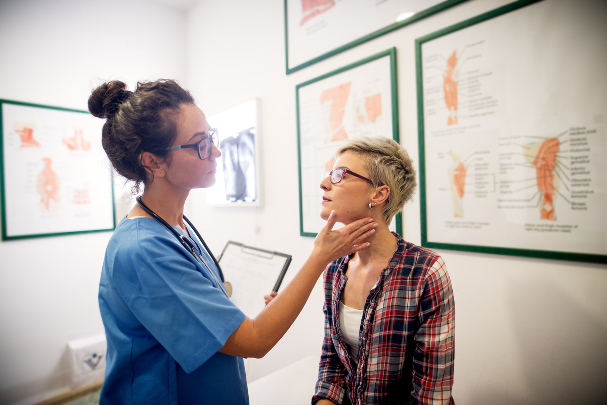 Etudiant chez médecin